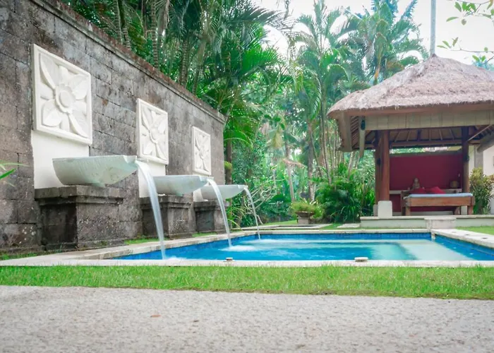 Lotus Villa *