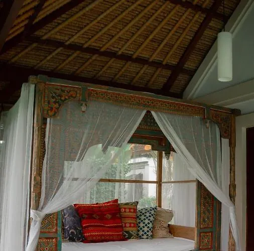 Villa Lotus
